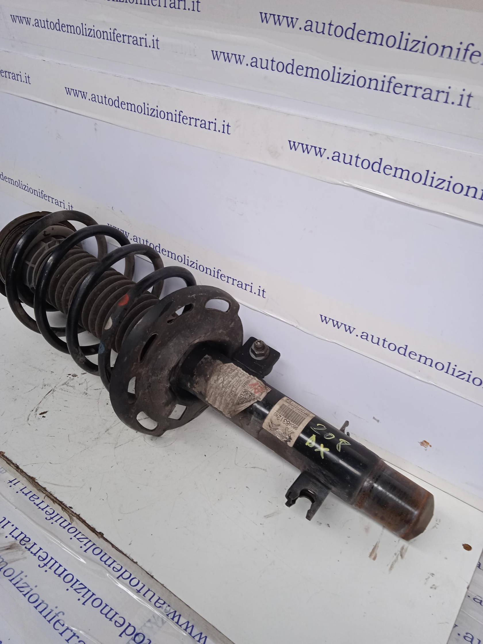 Ammortizzatore ant. dx.